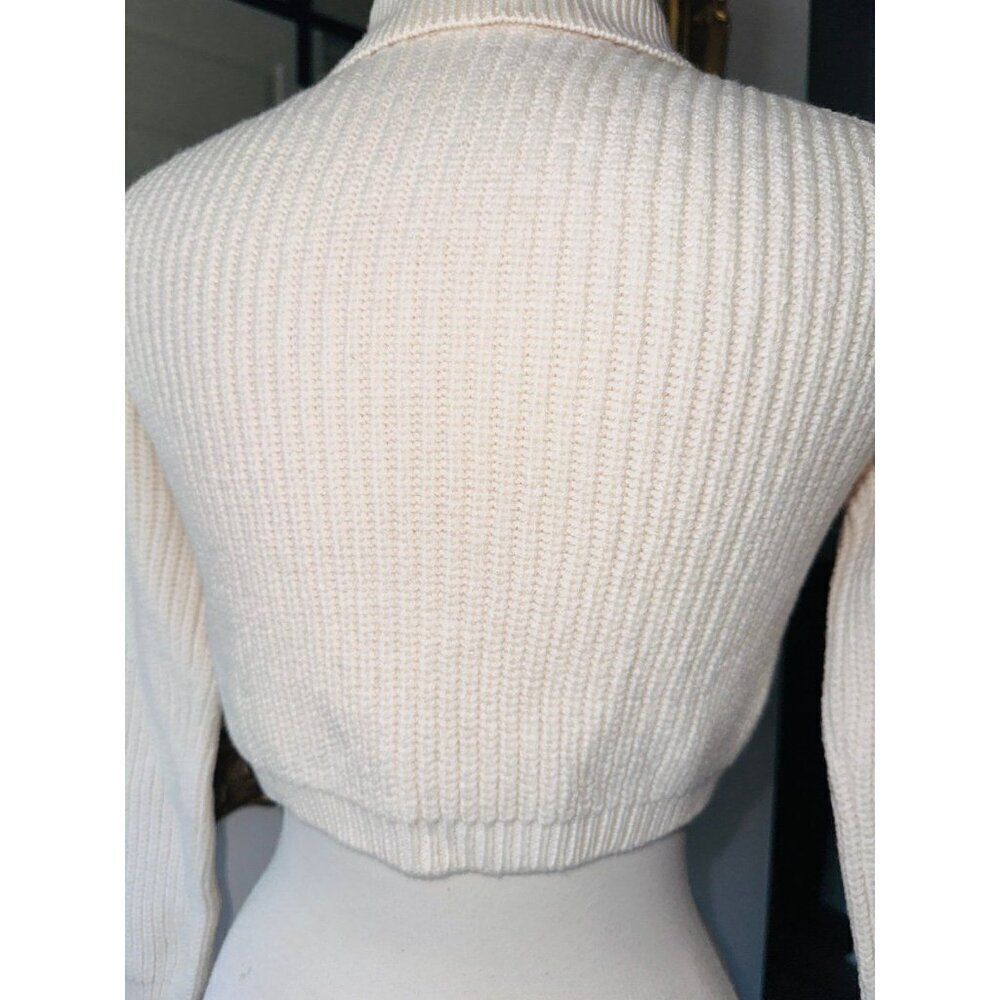 FB4 Aritzia Wilfred cropped sweater Cream Button Front XS Womens Fall - Picture 4 of 6